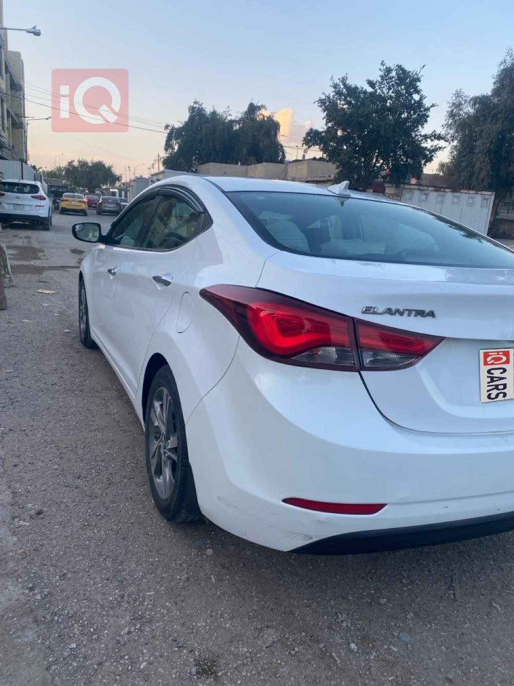 هيونداي النترا